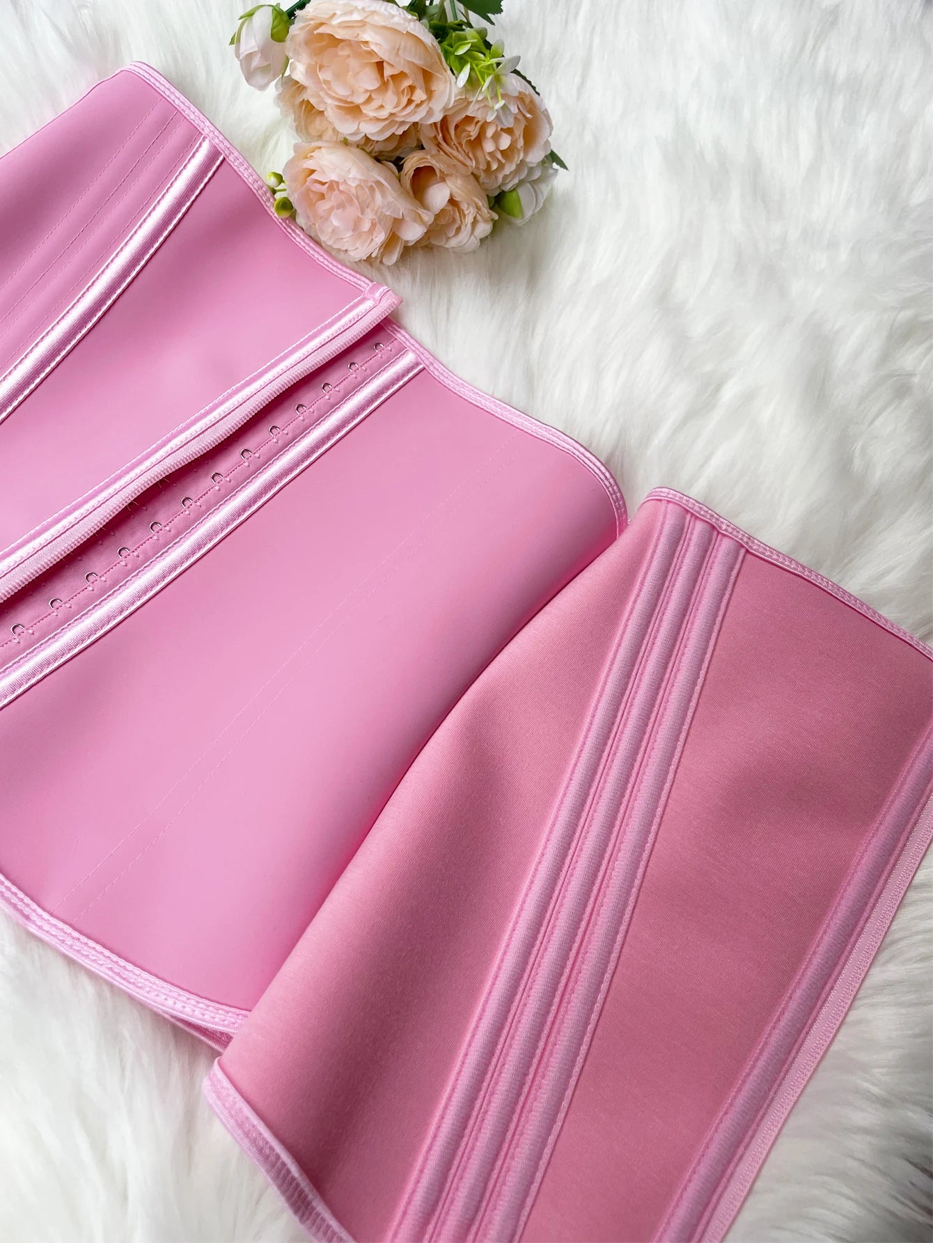 Gaine Chic Femme – Design Zippé & Maintien Confortable | Curvia