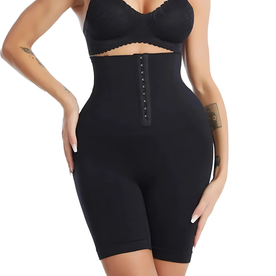 Short Gainant Taille Haute Ajustée | Curvia