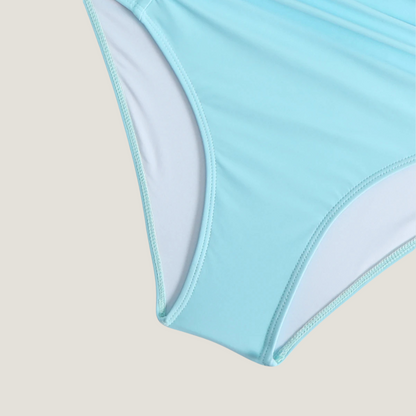 Maillot de Bain à Bandes Croisées – Confort & Style Été | Curvia